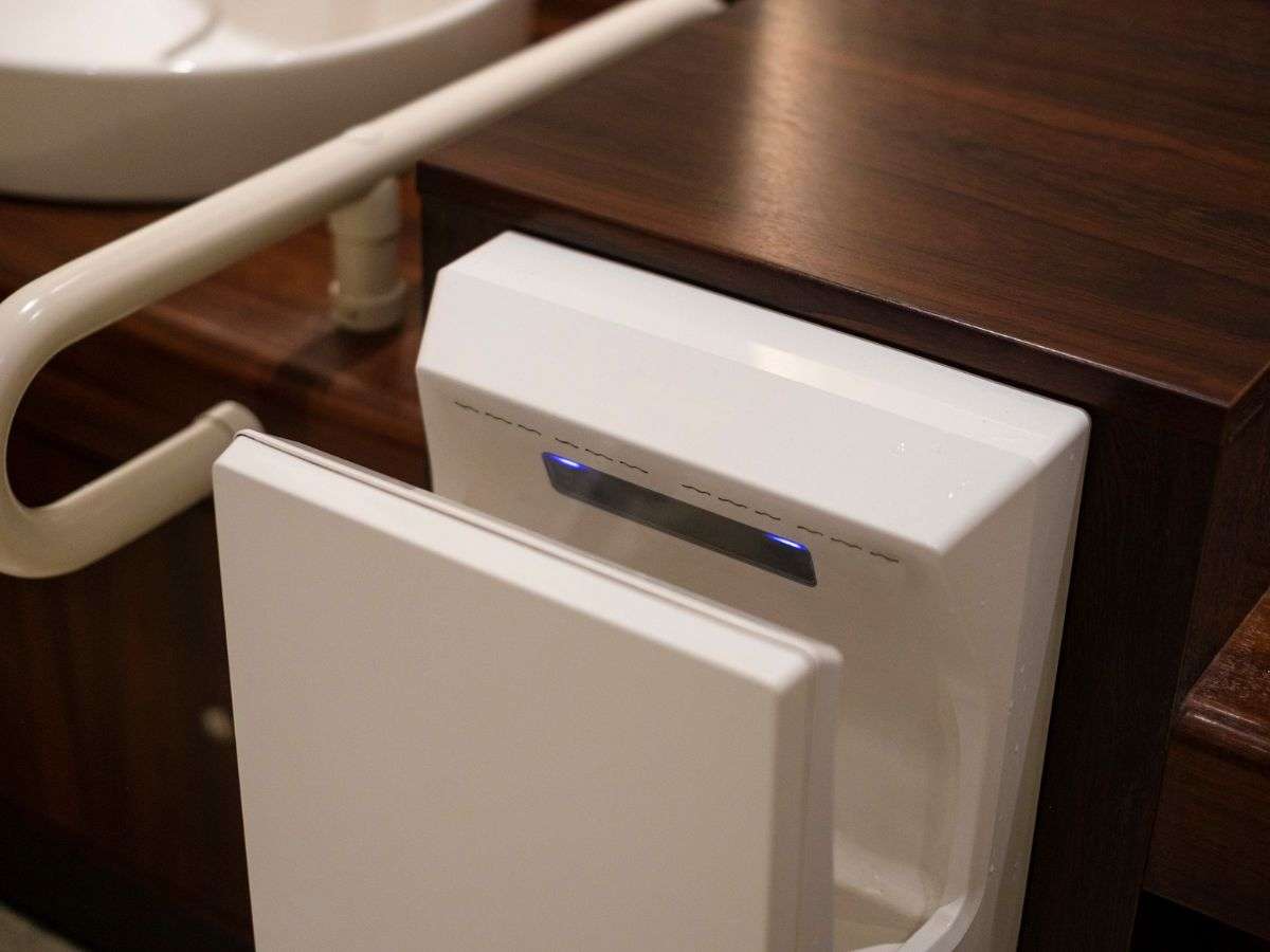 asciugamani elettrico